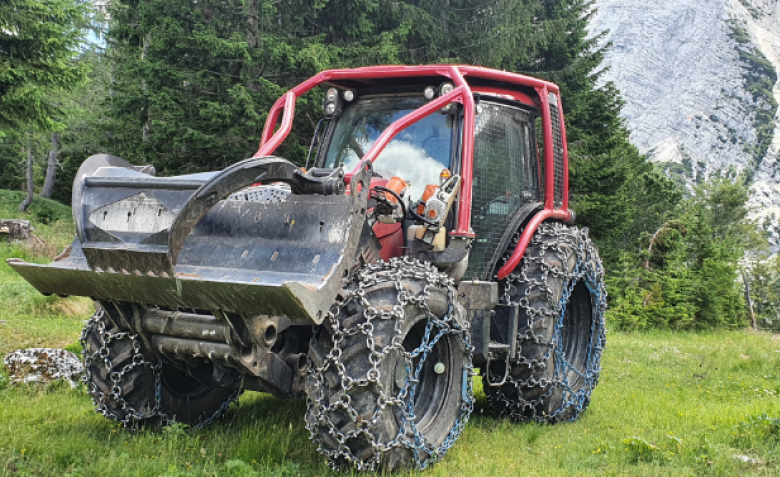 Trattore forestale Valtra Trattore forestale Valtra
